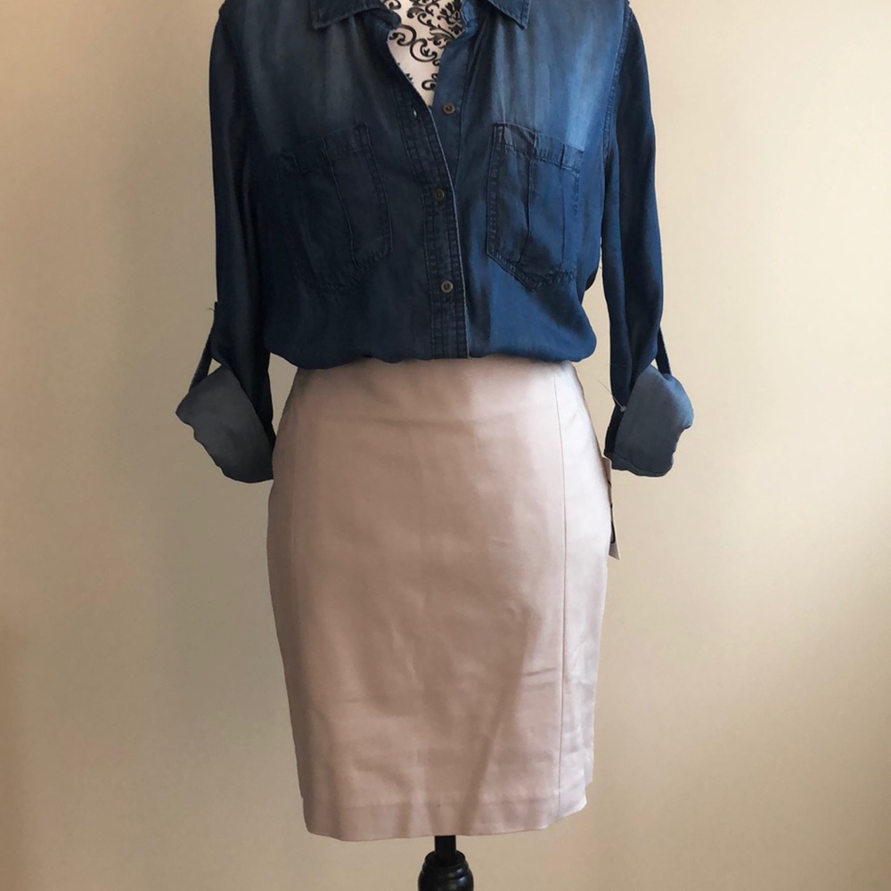 NEW Khaki Midi Skirt Great Seams for shaping Sz 8